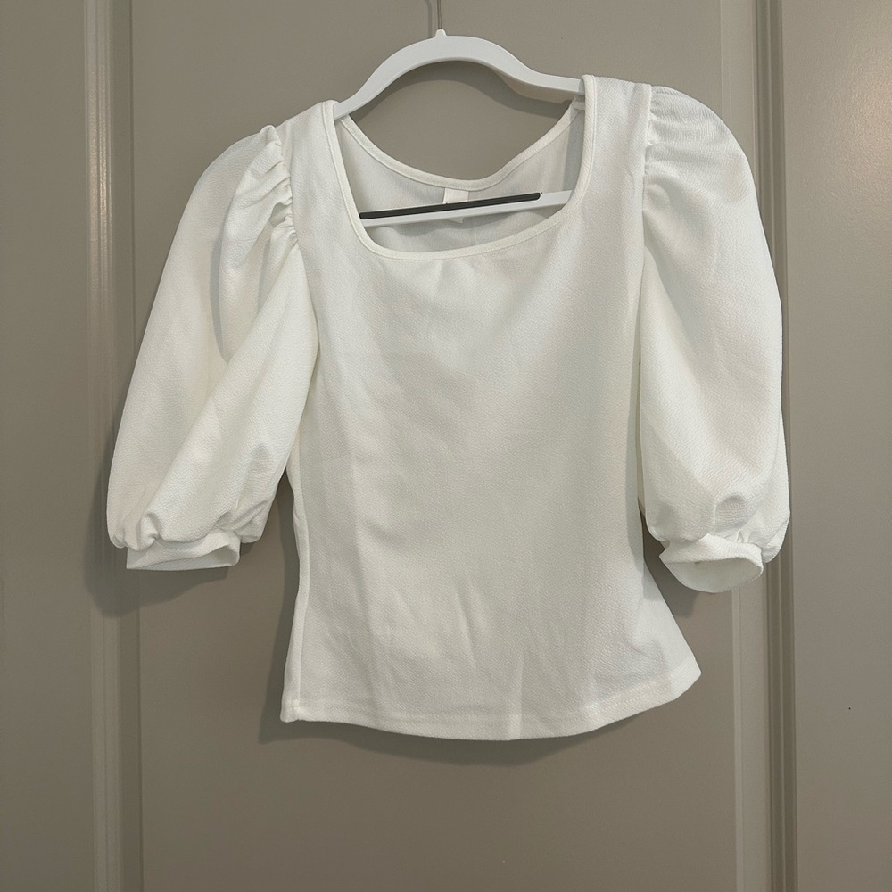 White puff sleeve top